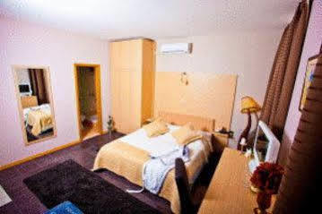 Bozikovina Hotel 4*